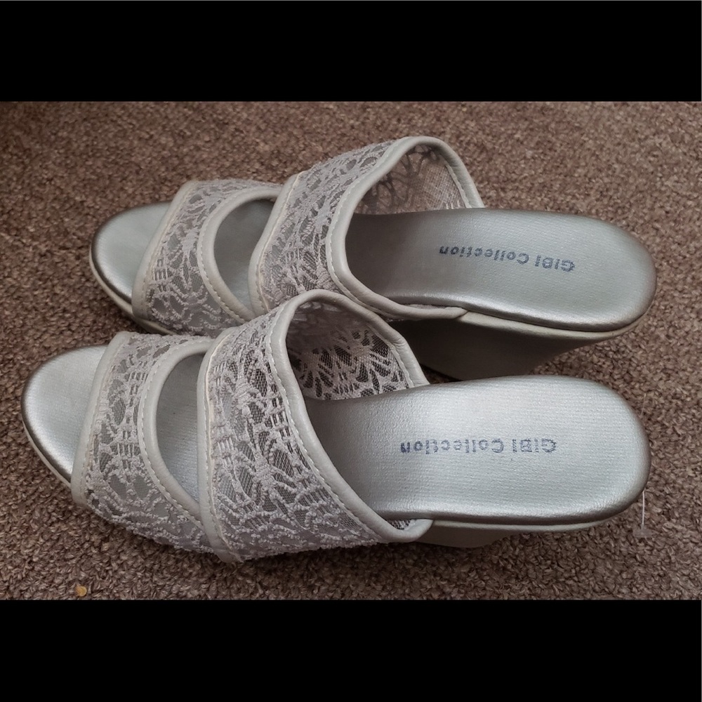 Gibi collection wedge shoes 6.5